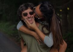 Porodična sreća na Žabljaku: Dejana i Ilija pokazali da ljubav ne blijedi